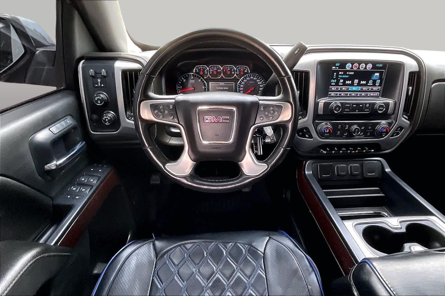 Used 2018 GMC Sierra 1500 SLT w/ Texas SLT Premium Package AWD/4WD image 6