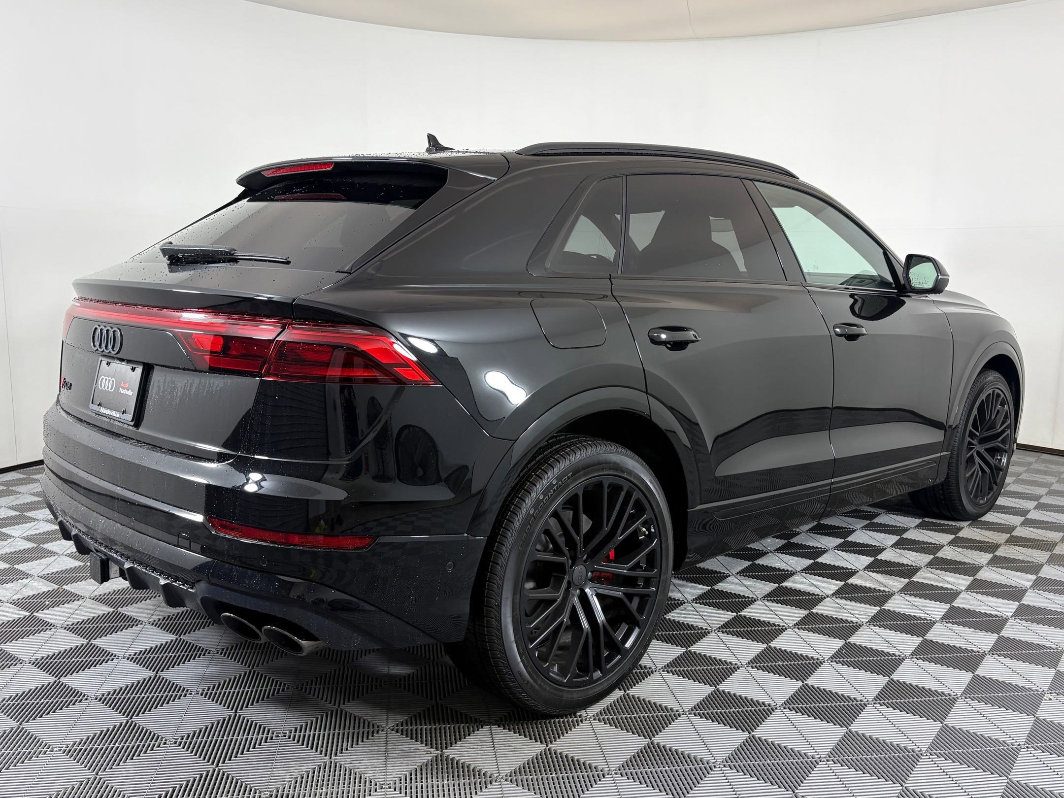 New 2026 Audi SQ8 Prestige image 9