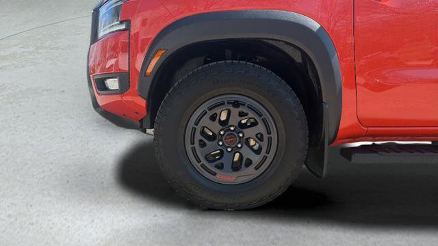 Used 2025 Nissan Frontier PRO-4X image 10