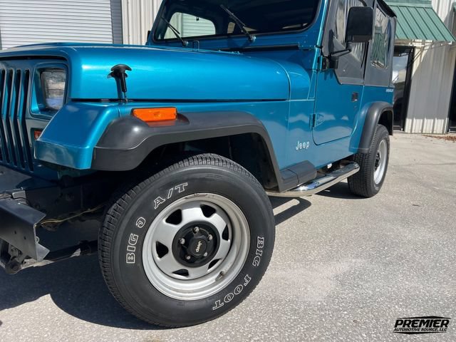 Used 1992 Jeep Wrangler 4WD image 25