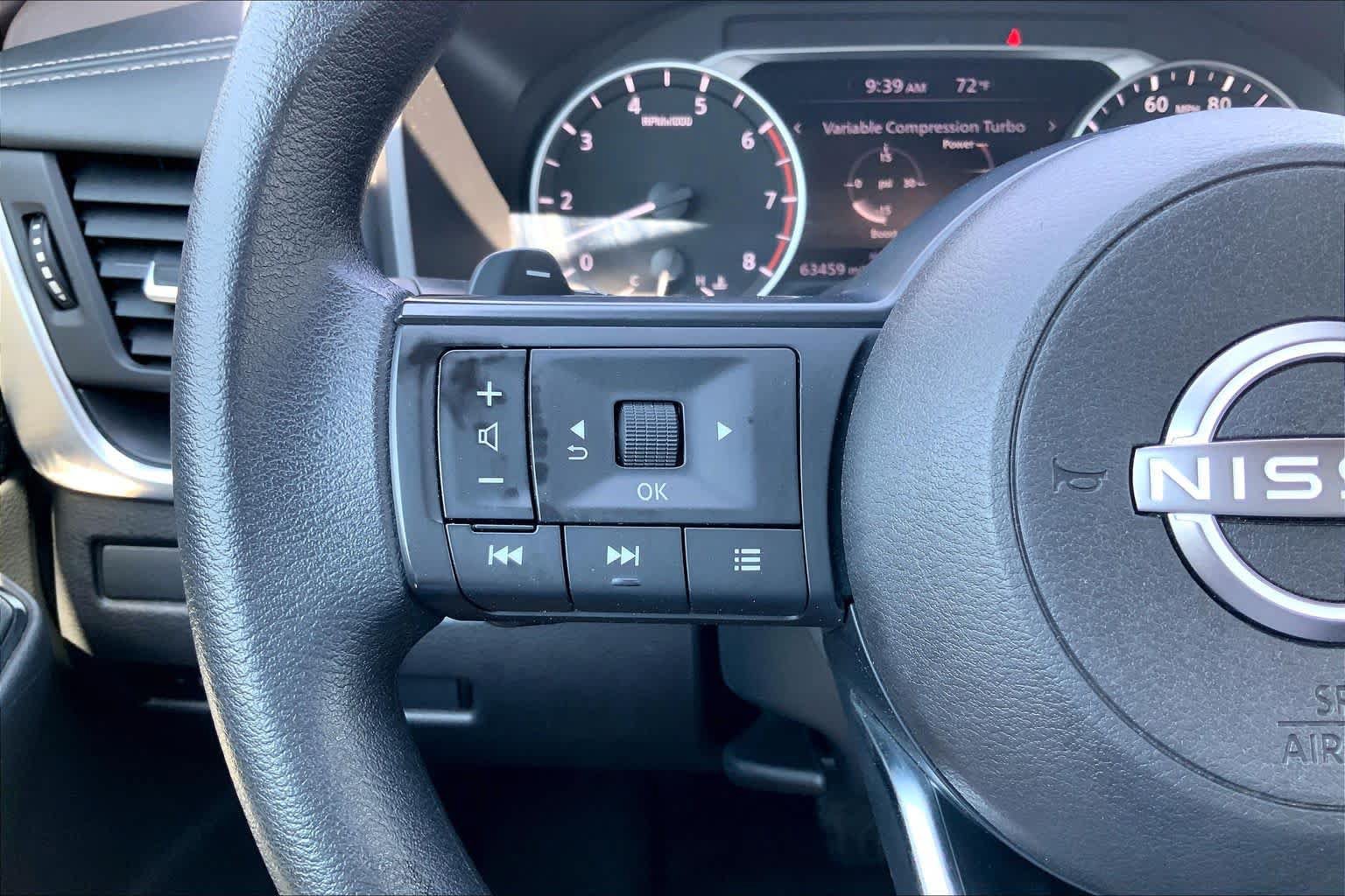Used 2023 Nissan Rogue S AWD/4WD image 24