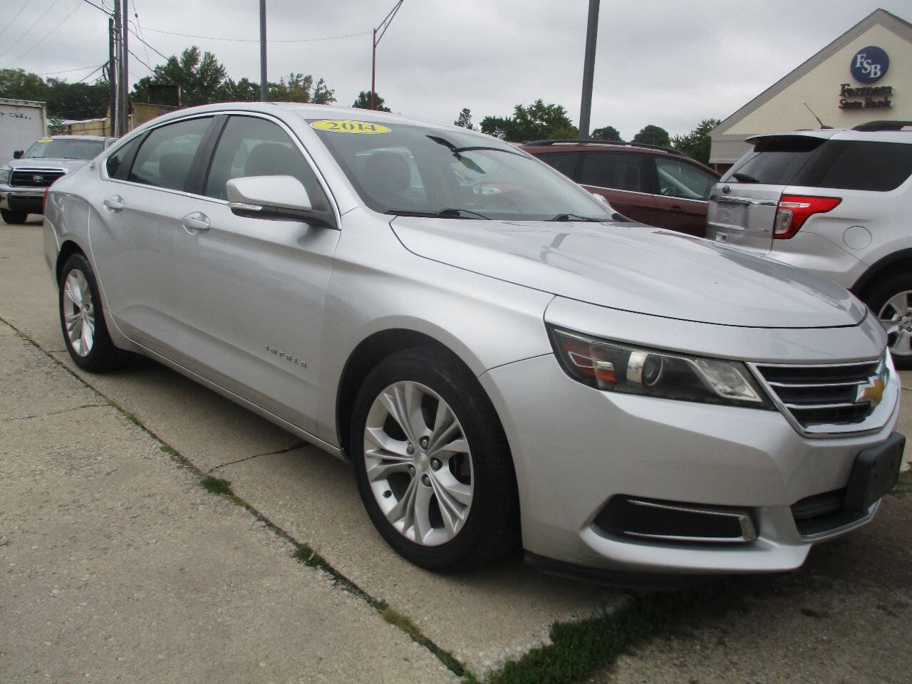 Used 2014 Chevrolet Impala LT w/ Convenience Package FWD image 9