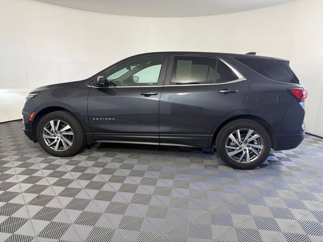 Used 2023 Chevrolet Equinox LT AWD/4WD image 9
