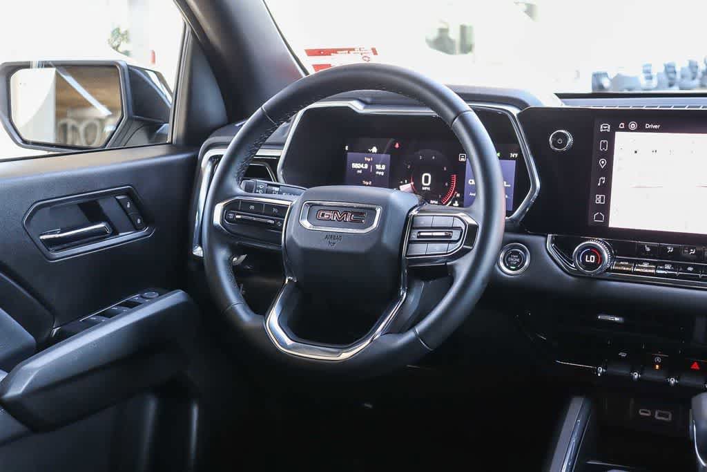 Used 2025 GMC Canyon Elevation w/ Convenience Package RWD image 20