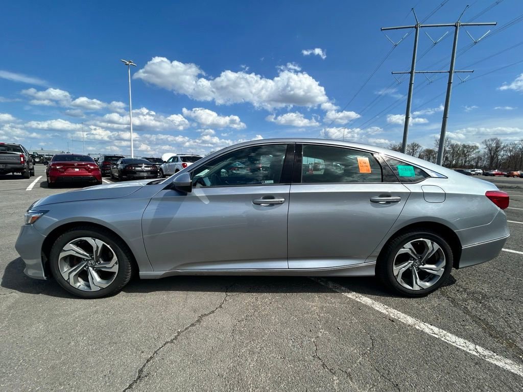 Used 2019 Honda Accord EX image 5