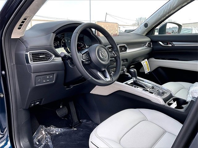 New 2025 MAZDA CX-5 AWD 2.5 S w/ Premium Plus Pkg image 8