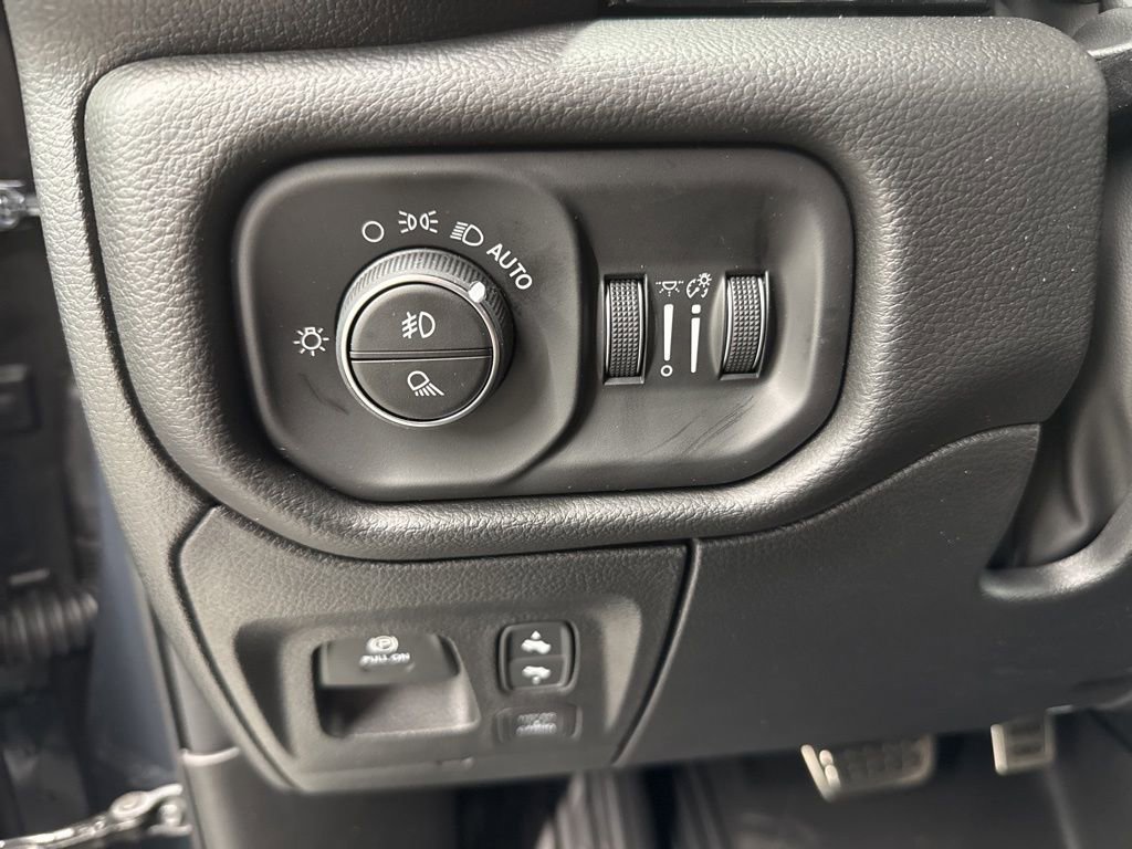 New 2026 RAM 1500 Rebel AWD/4WD image 24