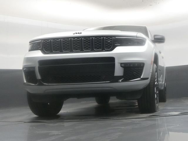 Used 2023 Jeep Grand Cherokee L Summit AWD/4WD image 48
