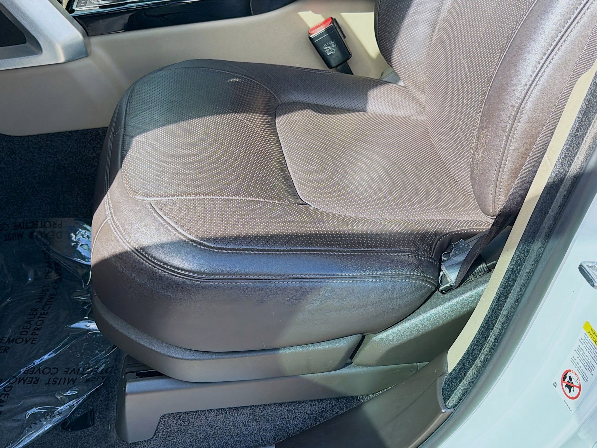 Used 2018 Land Rover Range Rover HSE image 18