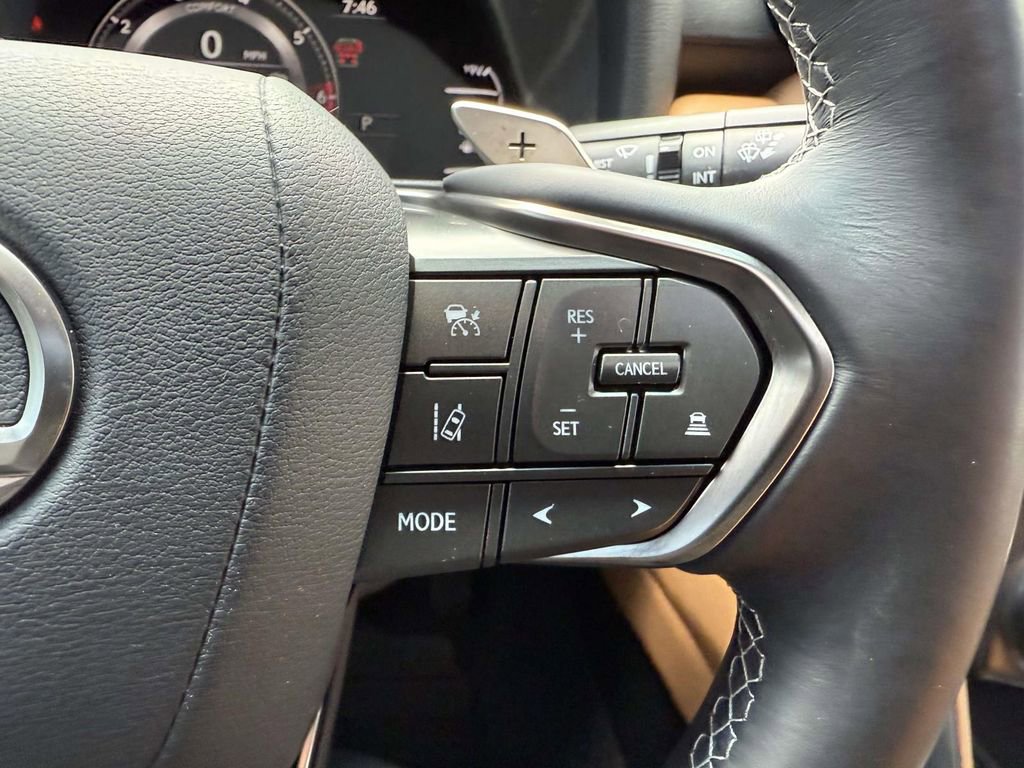 Used 2024 Lexus LX 600 4WD w/ Interior Upgrade Package image 22