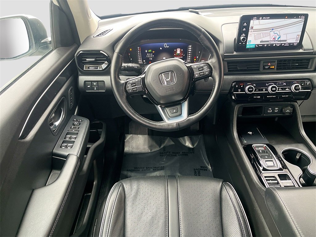 Used 2023 Honda Pilot Elite image 24