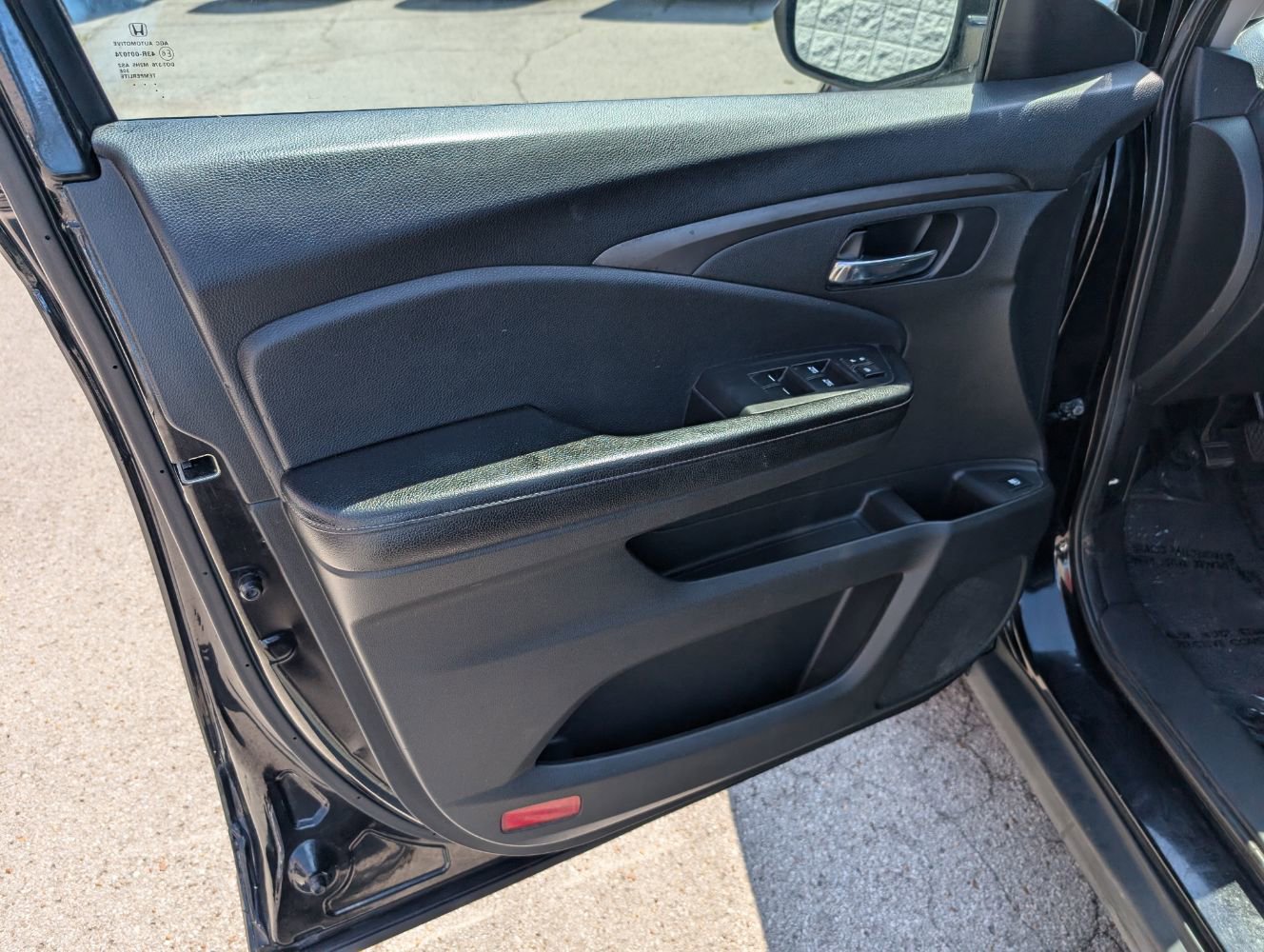 Used 2017 Honda Ridgeline RTL-T image 11
