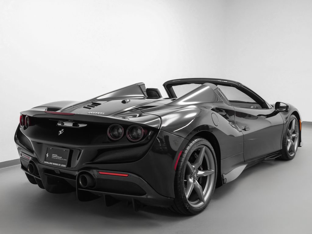 Certified 2021 Ferrari F8 Tributo RWD image 32