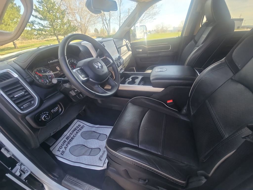 Used 2022 RAM 3500 Laramie image 24