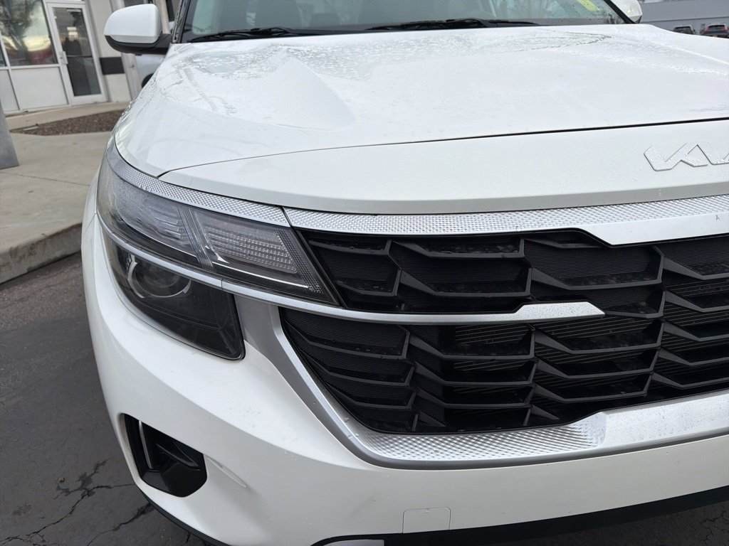 Used 2024 Kia Seltos LX image 9