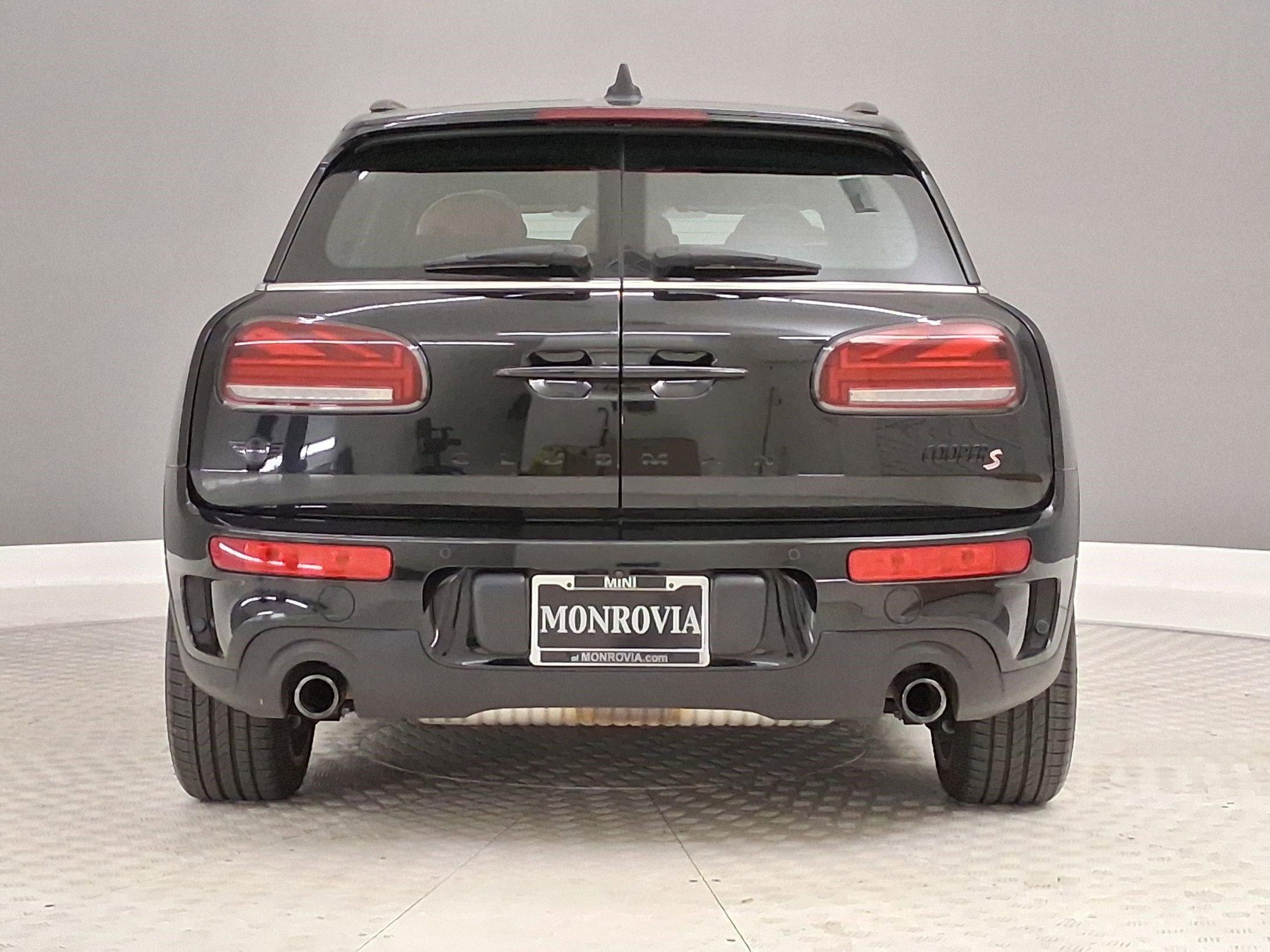Certified 2024 MINI Cooper Clubman S image 8