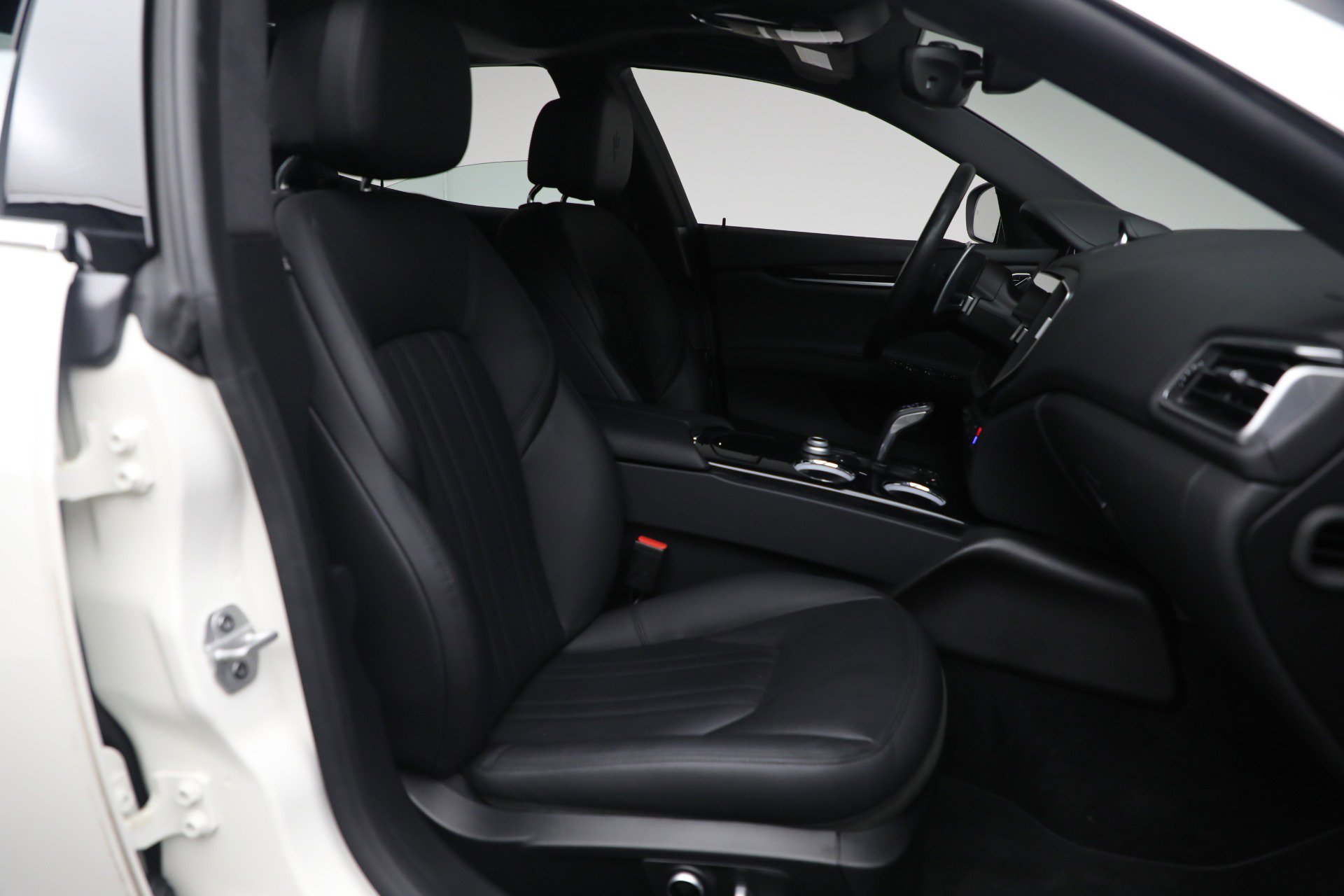 Certified 2022 Maserati Ghibli Modena Q4 image 14