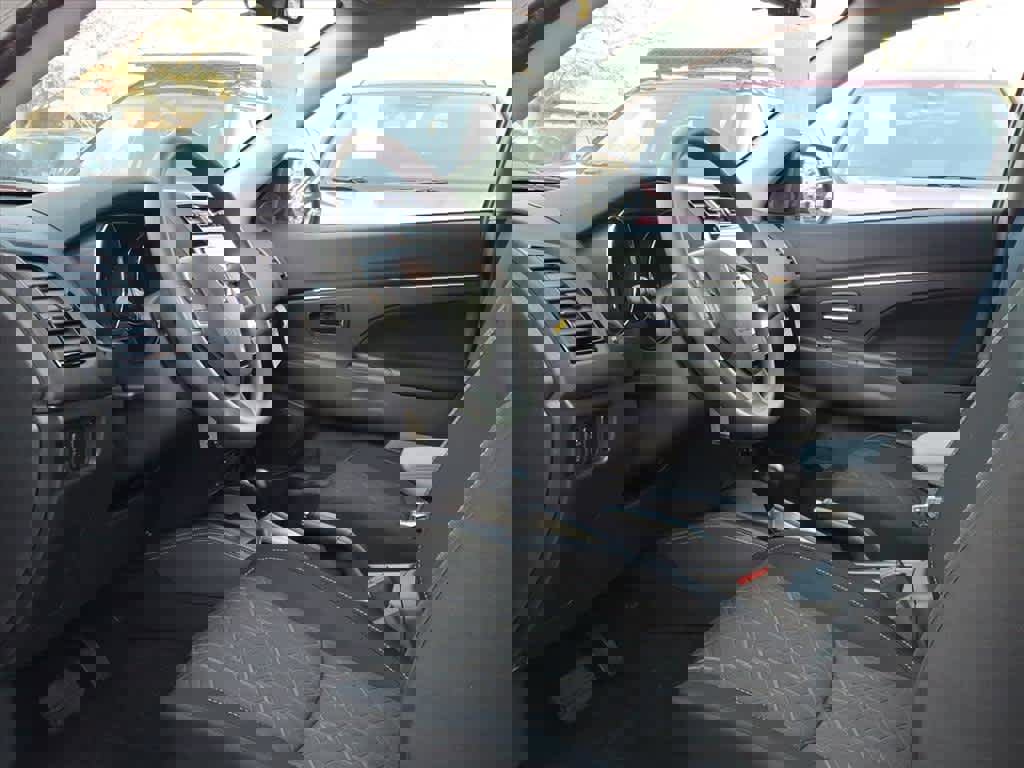 New 2026 Mitsubishi Outlander Sport ES image 8