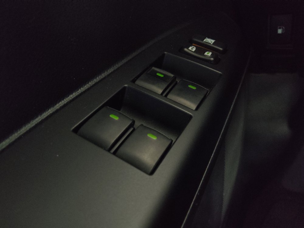 Used 2015 Lexus CT 200h FWD image 27