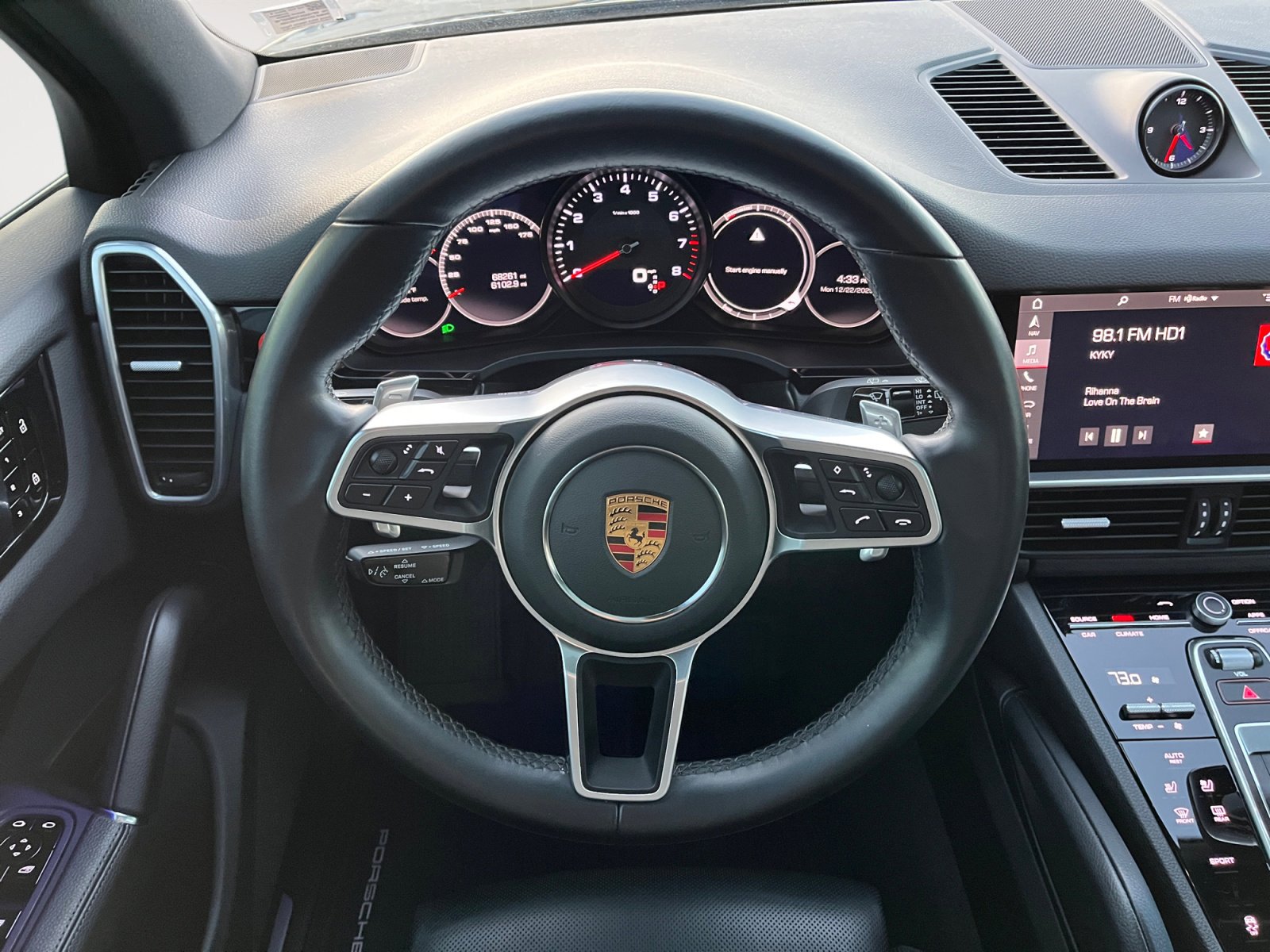 Used 2021 Porsche Cayenne image 15