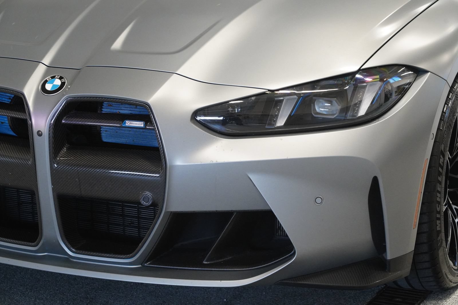 Used 2025 BMW M3 w/ M Carbon Exterior Package RWD image 6