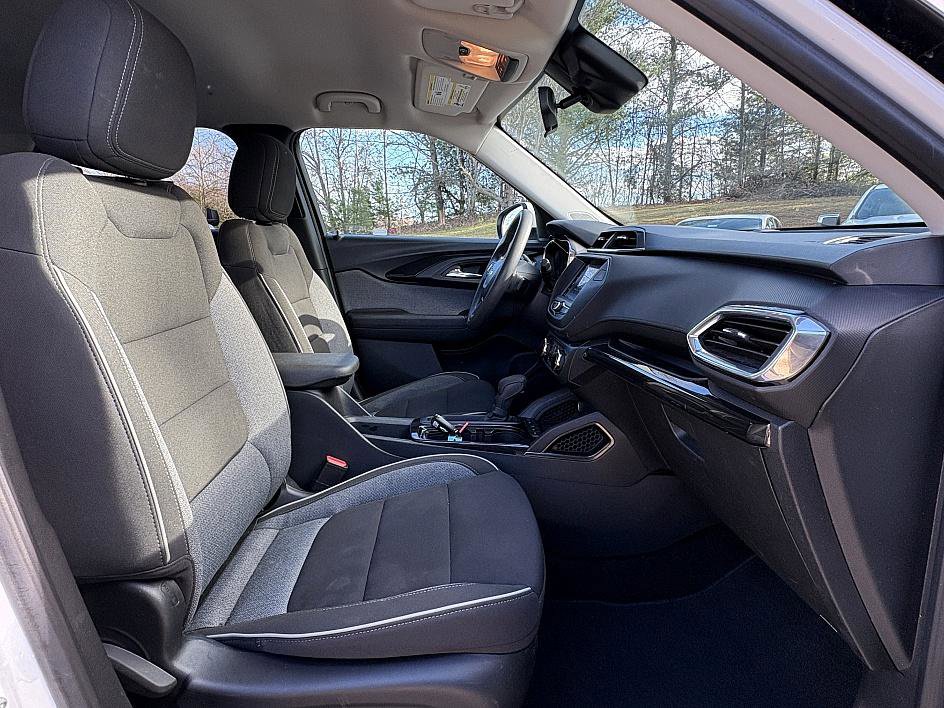 Used 2023 Chevrolet TrailBlazer LT image 13