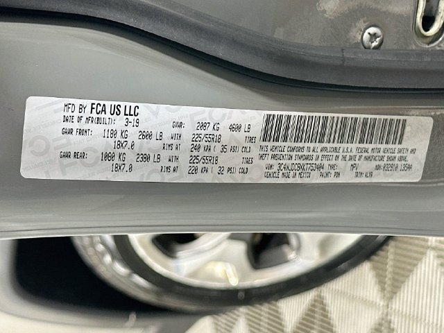 Used 2019 Jeep Compass Limited AWD/4WD image 35