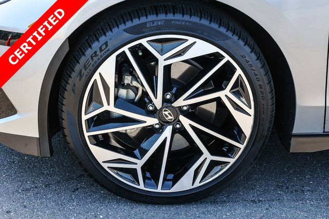 Certified 2024 Hyundai Ioniq 6 Limited RWD image 9