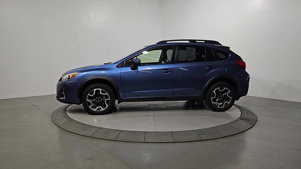 Used 2016 Subaru Crosstrek 2.0i Limited AWD/4WD image 2