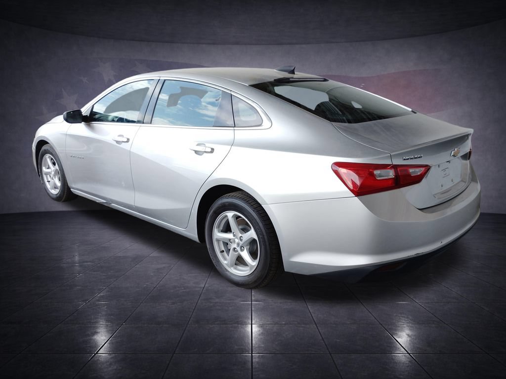 Used 2017 Chevrolet Malibu LS FWD image 3