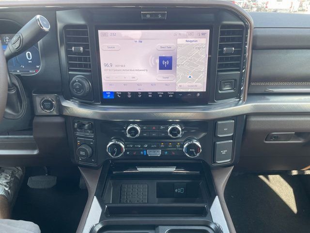 New 2025 Ford F350 King Ranch w/ Chrome Package image 28