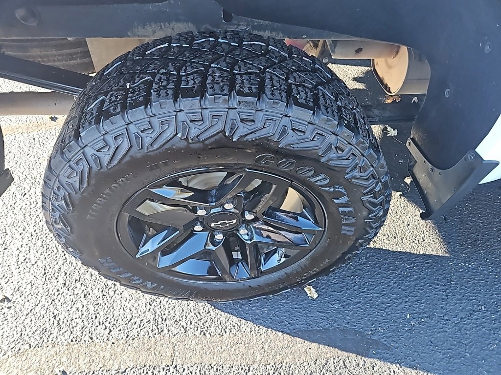 Used 2024 Chevrolet Silverado 1500 LT Trail Boss w/ Protection Package image 11