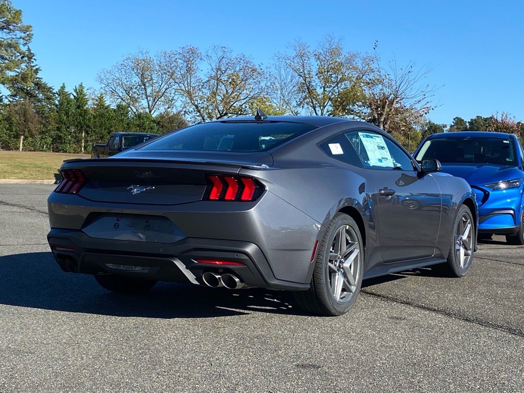 New 2026 Ford Mustang Premium image 4