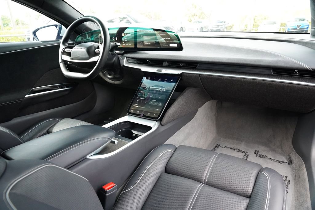 Used 2022 Lucid Air Grand Touring image 23