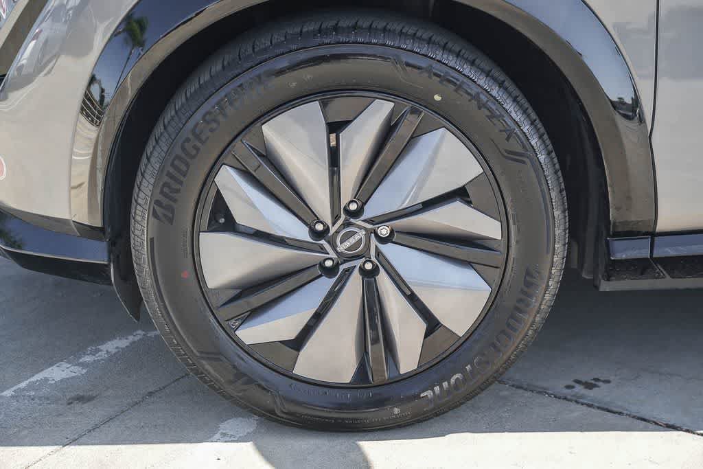 Used 2023 Nissan Ariya FWD image 11