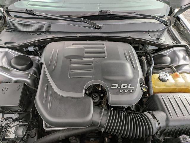 Used 2017 Chrysler 300 S AWD/4WD image 28