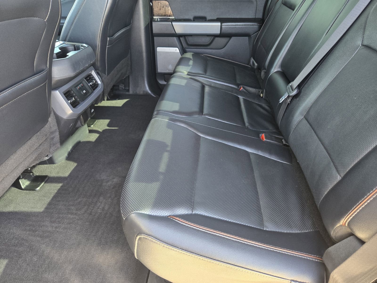 Certified 2024 Ford F350 Lariat w/ Sport Appearance Package image 30