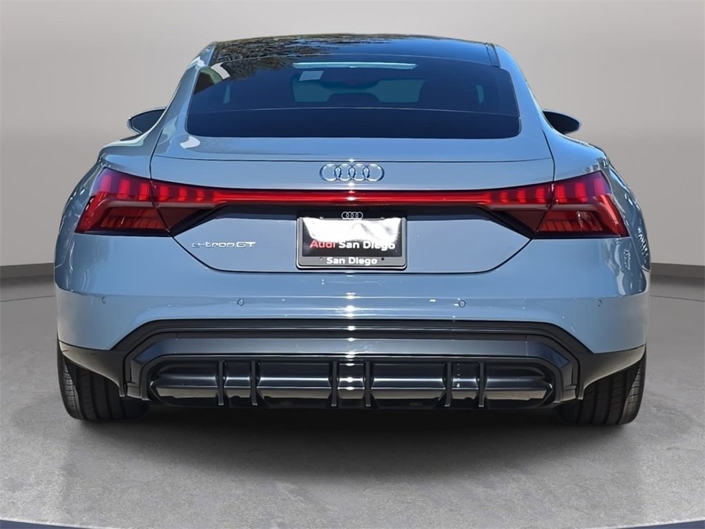 Used 2024 Audi e-tron GT Premium Plus image 5