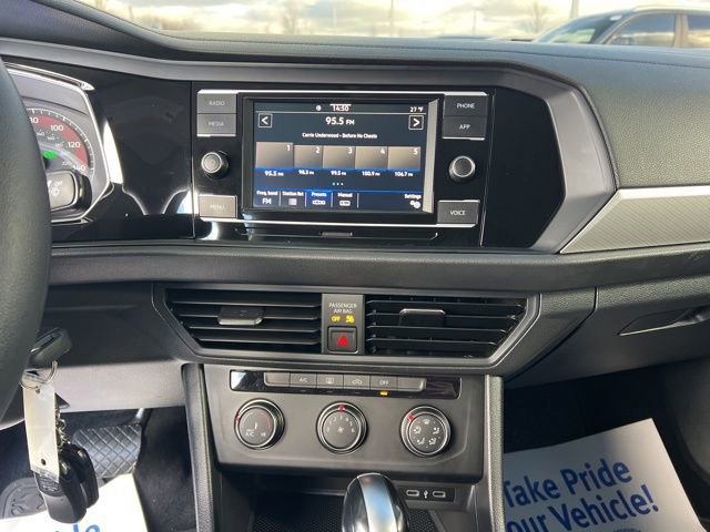 Used 2021 Volkswagen Jetta S w/ Driver Assistance Package image 16