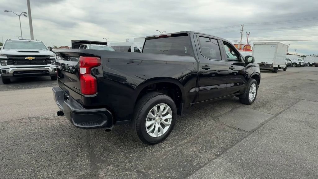 Used 2023 Chevrolet Silverado 1500 Custom w/ LPO, Dark Essentials Package RWD image 8