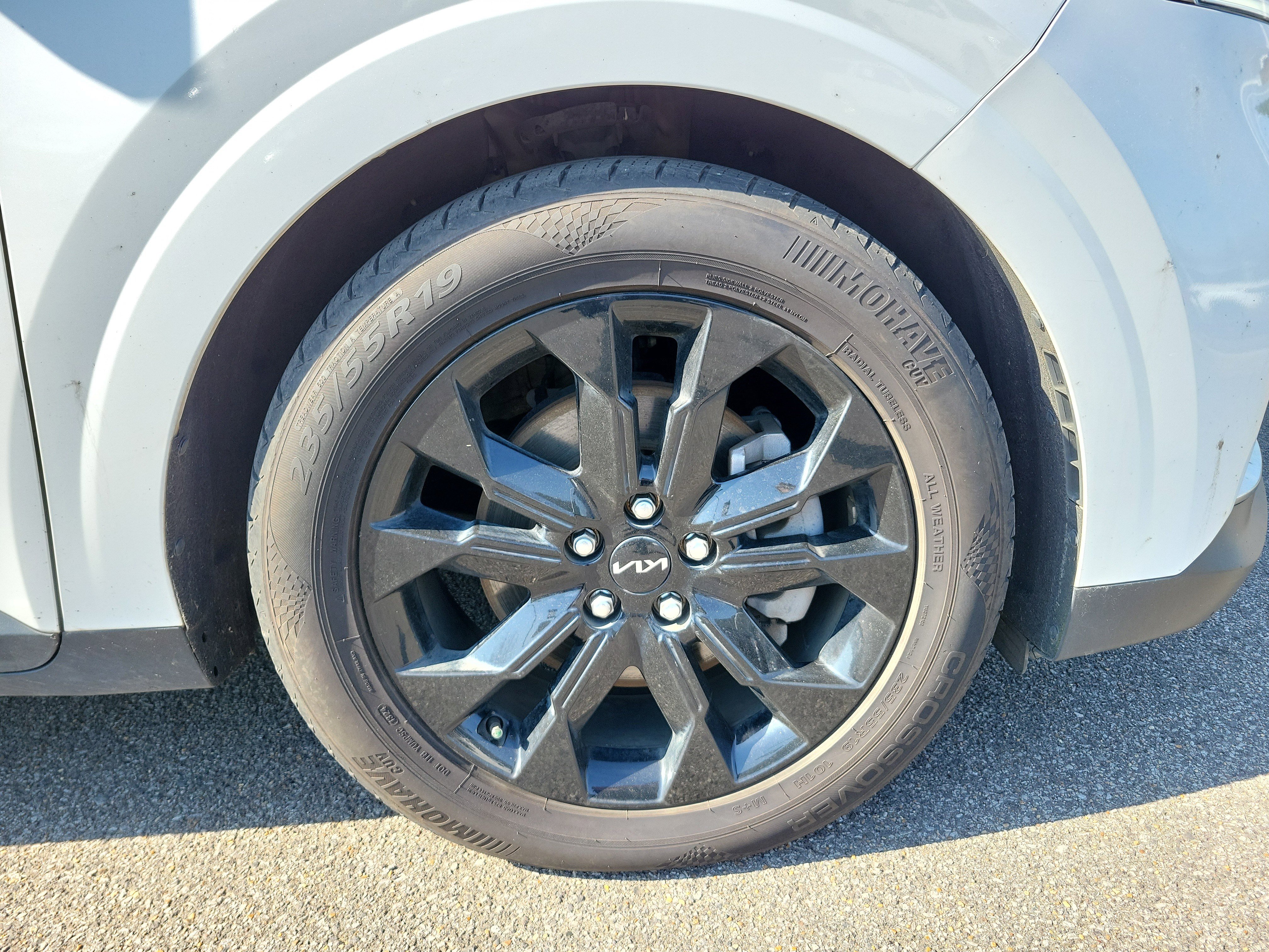 Used 2023 Kia Carnival SX image 26