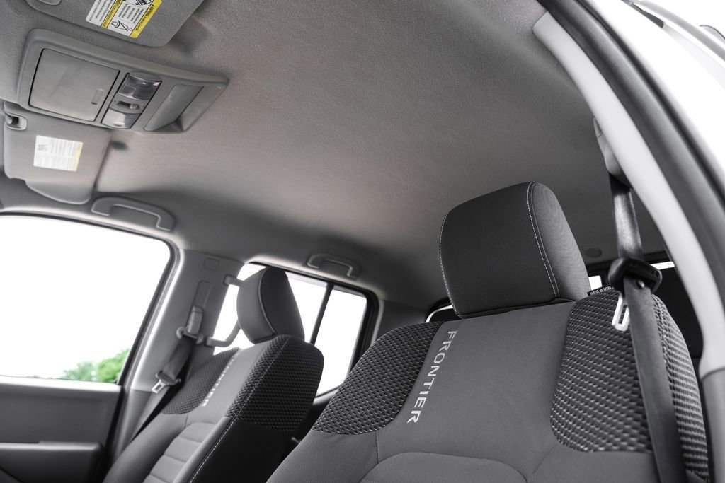 Used 2019 Nissan Frontier Desert Runner RWD image 29