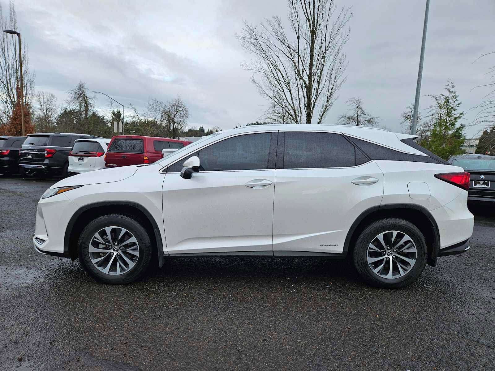 Used 2022 Lexus RX 450h AWD w/ Premium Package image 6