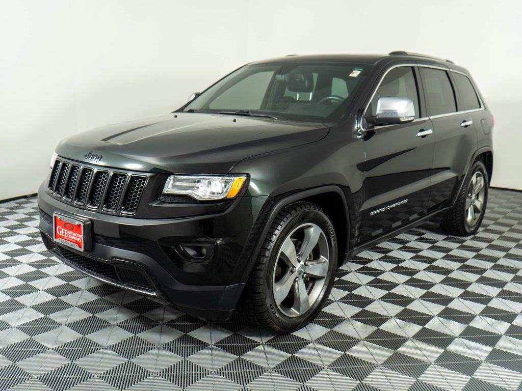 Used 2015 Jeep Grand Cherokee Limited w/ Luxury Group II image 3