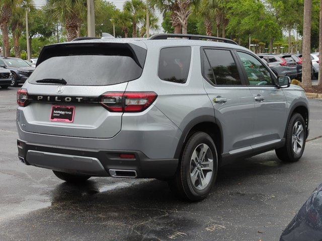 New 2026 Honda Pilot EX-L image 2