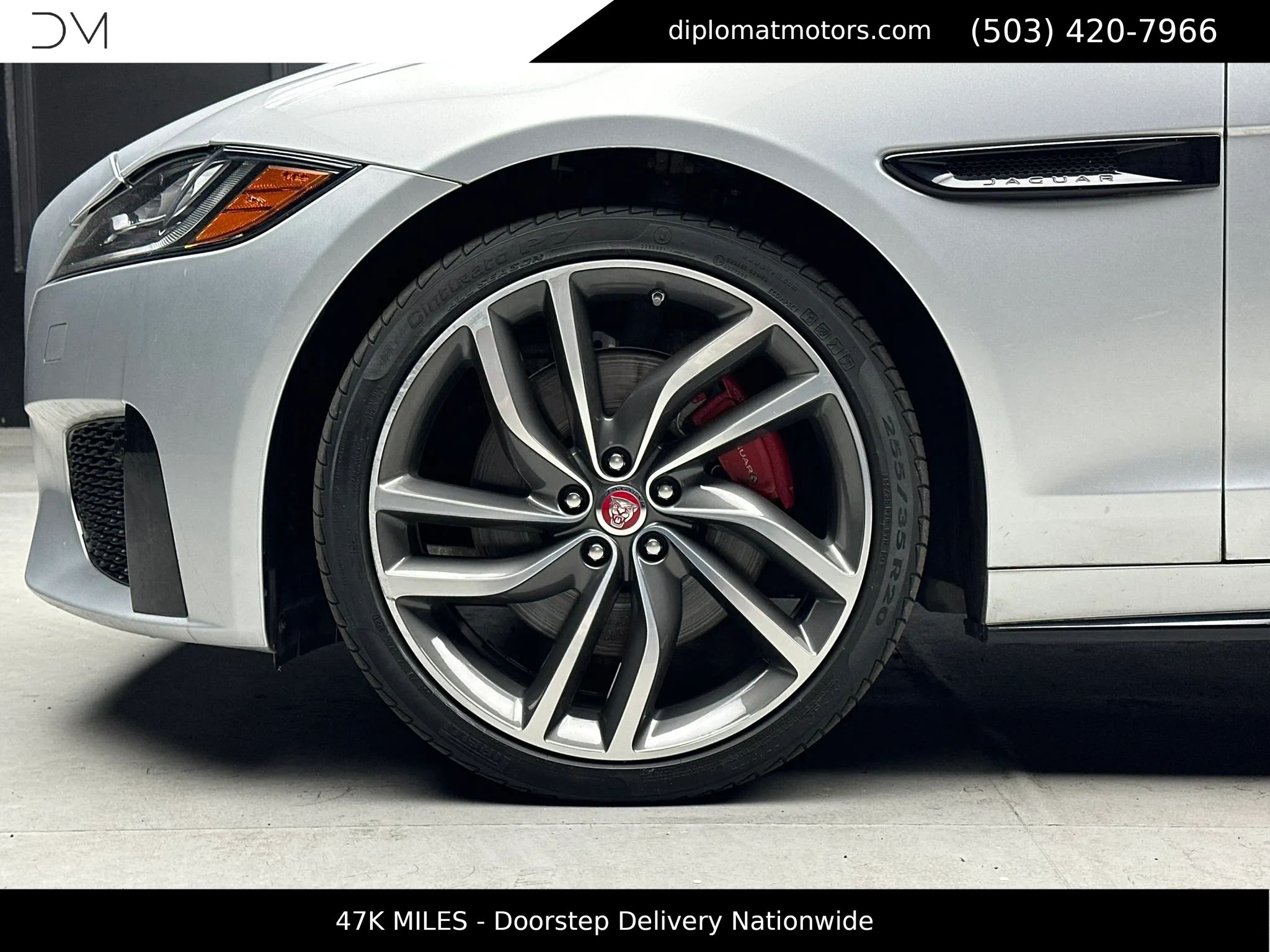 Used 2018 Jaguar XF S RWD image 40