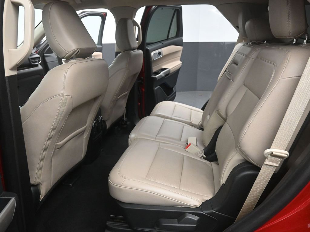 Used 2023 Ford Explorer Limited image 27