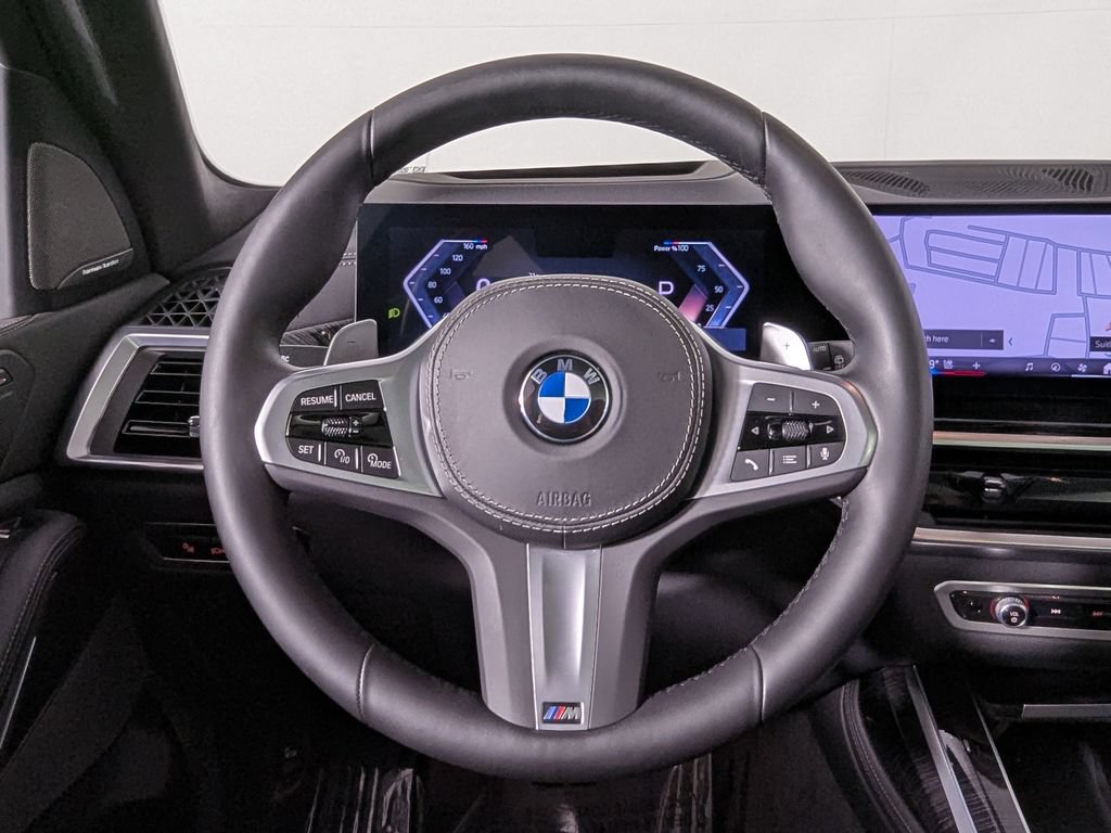 Used 2026 BMW X7 xDrive40i w/ M Sport Package AWD/4WD image 29