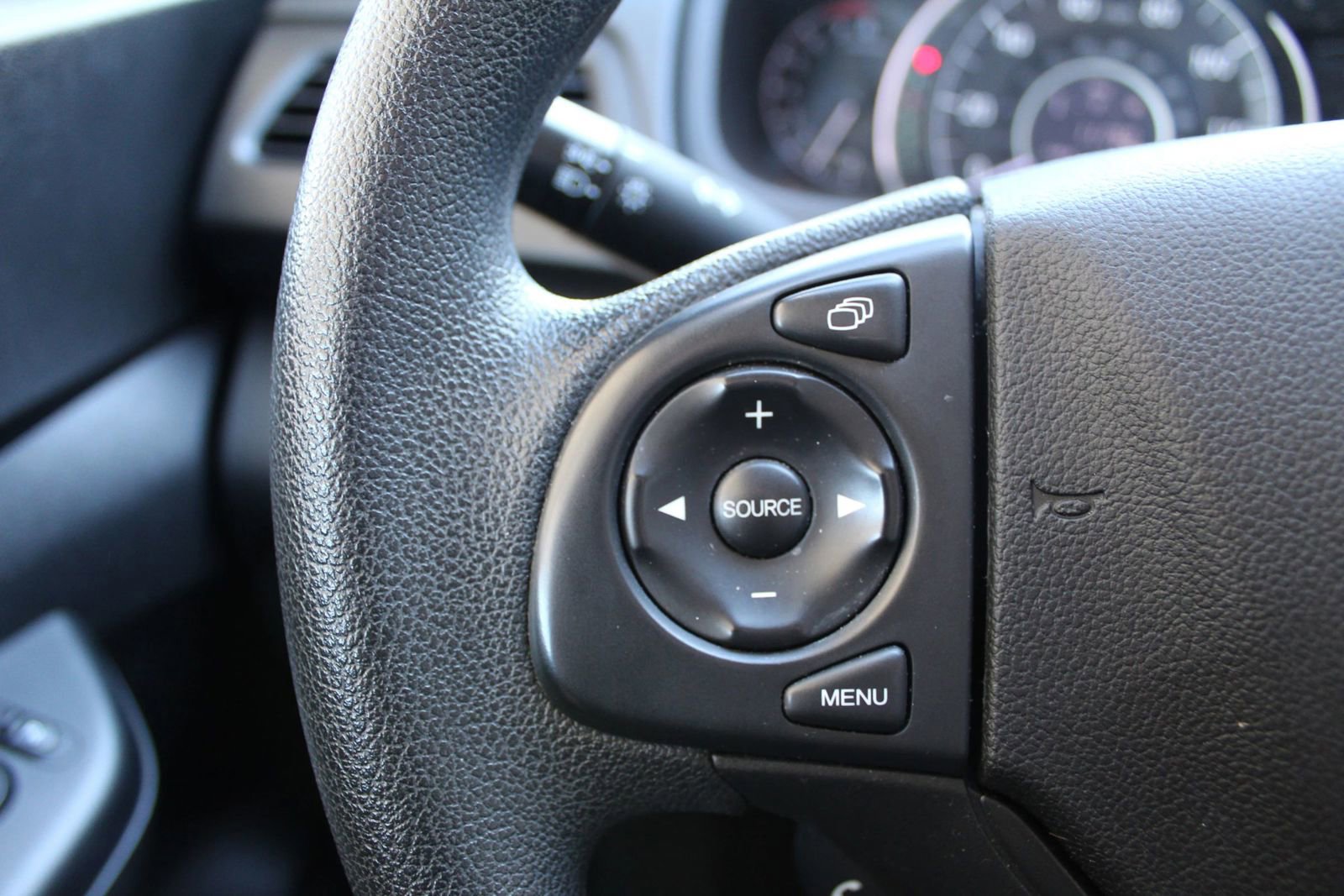 Used 2016 Honda CR-V LX image 16