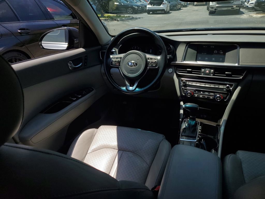 Used 2017 Kia Optima EX FWD image 13